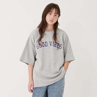 【接触冷感】エアリークッション・アーチロゴ半袖Tシャツ