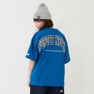 【FORGETNEVER】バックアーチカレッジロゴ半袖Tシャツ_GLSW