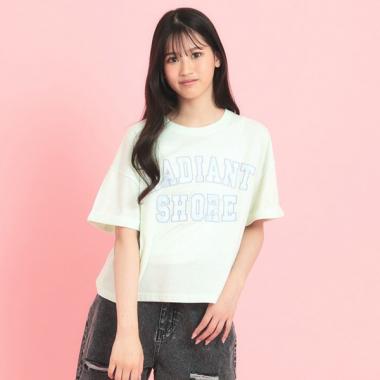サテンアップリケカレッジTシャツ