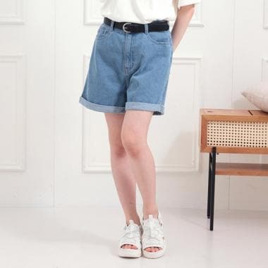 ベルト付きデニムショートパンツ