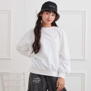 アニマルプリント裏毛プルオーバー