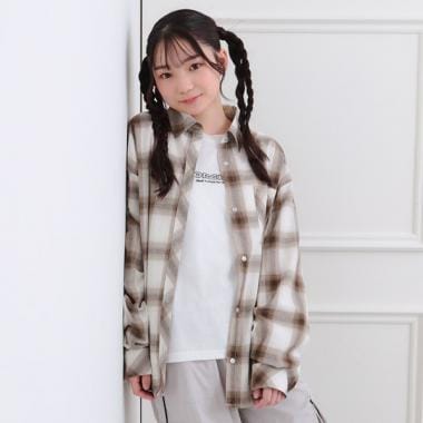 ルーズチェックシャツ＋ロンT