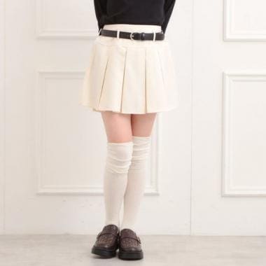 ベルト付きプリーツスカート