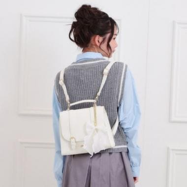 ガーリーサッチェル