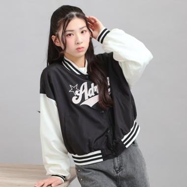 チアロゴアップリケスタジャン