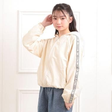 ロゴラインナイロンパーカーブルゾン