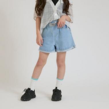 クリアベルトつきショートパンツ