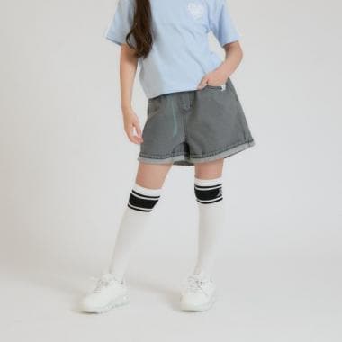 クリアベルトつきショートパンツ