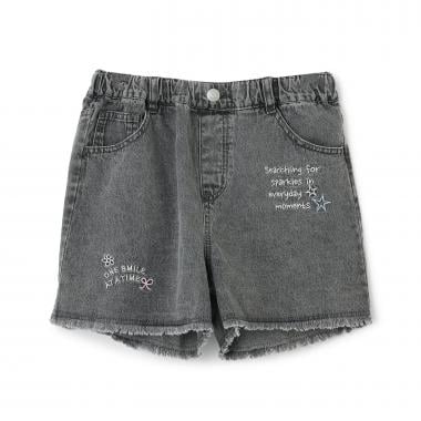 レタリング刺しゅうショートパンツ
