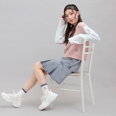 チェーン付きプリーツスカート