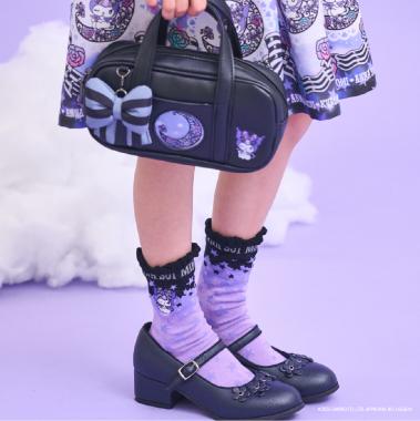 【2/20販売開始予定】【KUROMI】星空クルーソックス