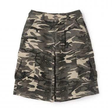 【LTXC】カモフラ柄ハーフカーゴパンツ