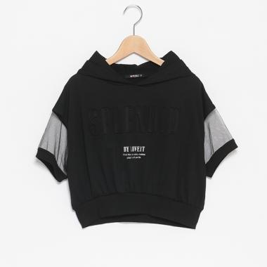 クマ耳フードエンボスロゴTシャツ