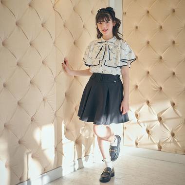 ハイウエストフレアスカパン