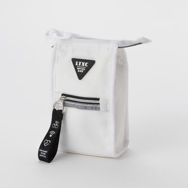 チャームつきペンポーチ