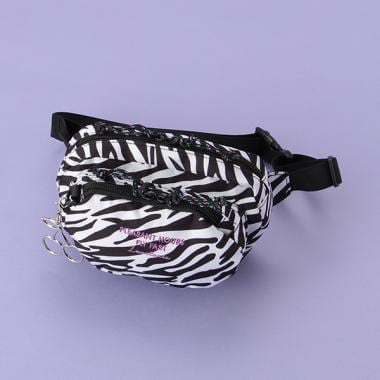 チェリーチャームつきミニウエストバッグ