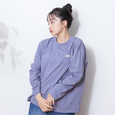 【コットン100%】ルーズバックロゴ長袖Tシャツ