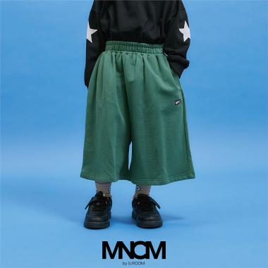 8分丈ワイドスウェットパンツ【MNCM】