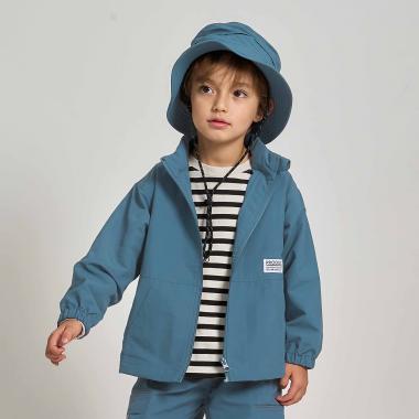 【スクール対応】【撥水・防汚・耐久・UV】収納袋付マウンテンパーカー(反射シート付き)