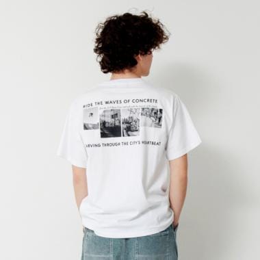 バックフォトプリント半袖Tシャツ