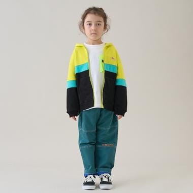 【KELTY】キリカエ配色ステッチパンツ