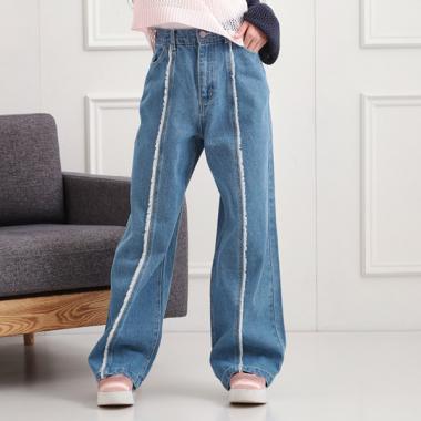 センターフリンジデニムパンツ