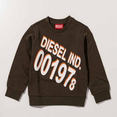 【DIESEL(ディーゼル)Kids&Junior】ブランドロゴスウェットプルオーバー
