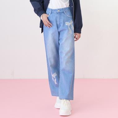 レースアップリケ美脚ルーズストレートデニムパンツ